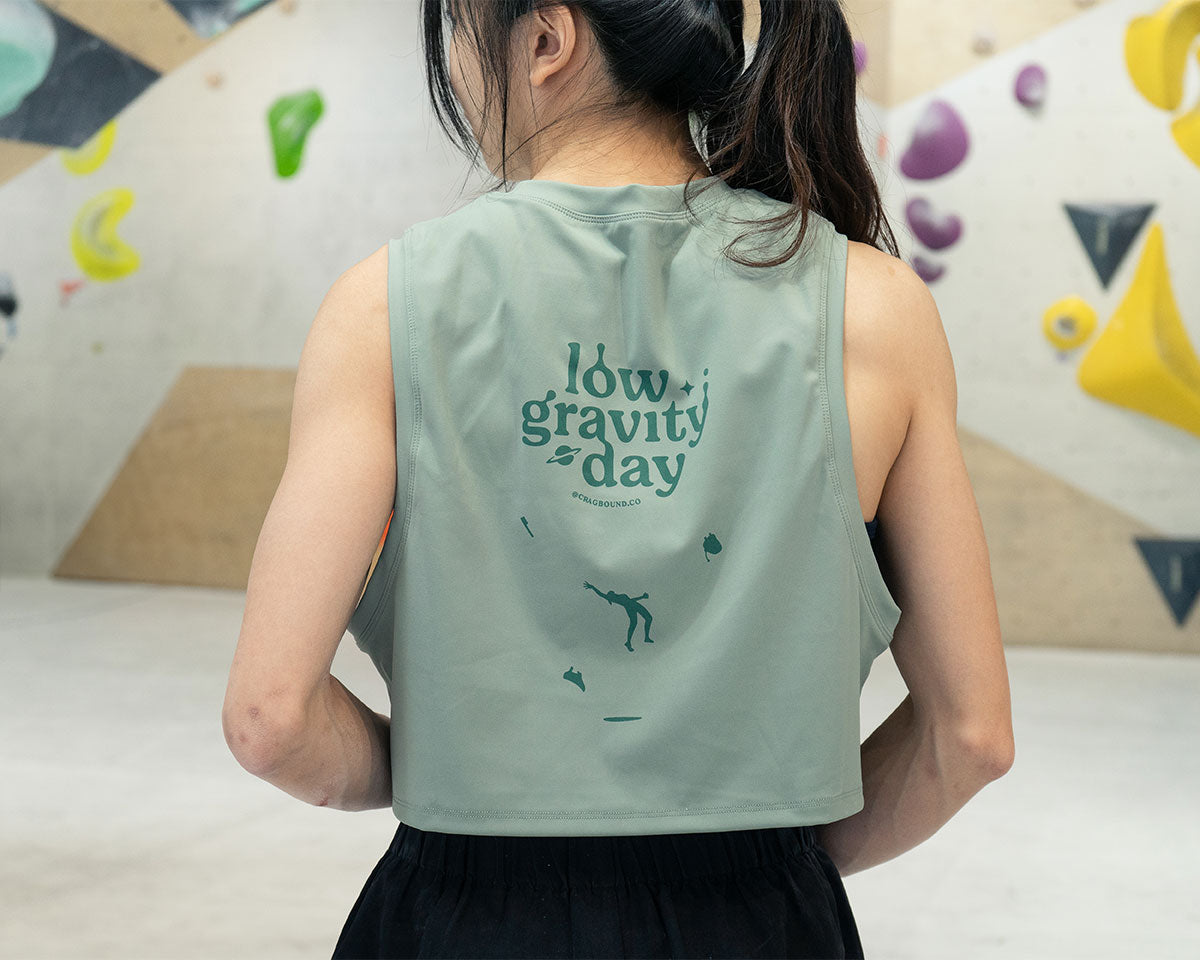 Low Gravity Day - Cropped Tank Top